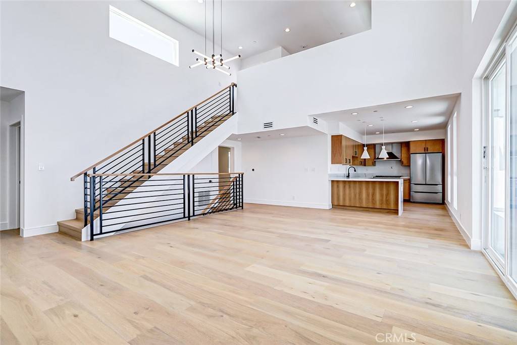 Redondo Beach, CA 90278,2304 Grant AVE #B