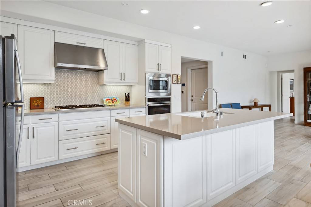 Rancho Palos Verdes, CA 90275,1012 Calle Stellare