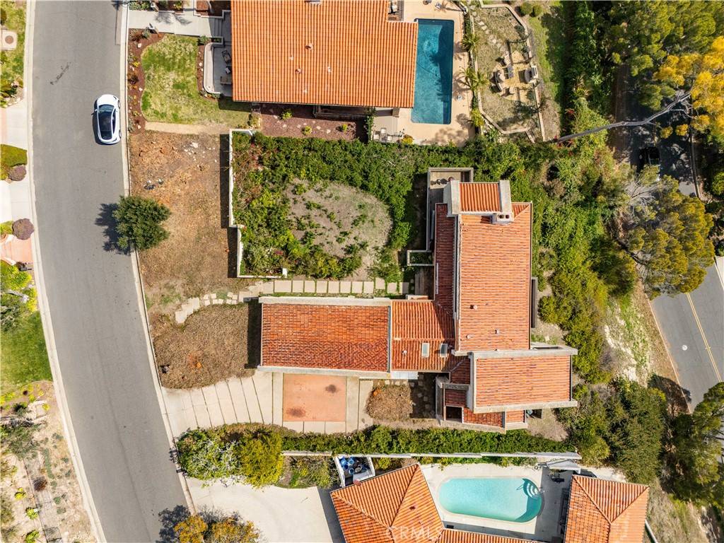 Palos Verdes Estates, CA 90274,2329 Via Olivera