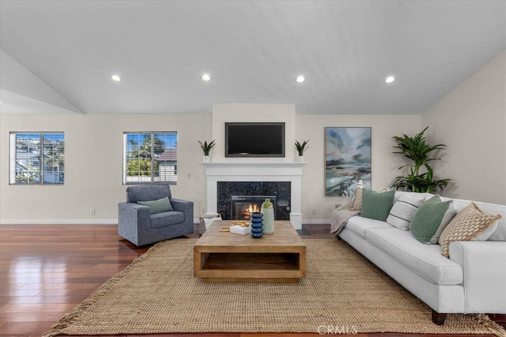 San Pedro, CA 90731,3036 S Kerckhoff AVE