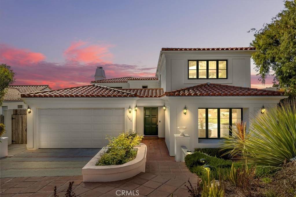 Palos Verdes Estates, CA 90274,1705 Via Zurita