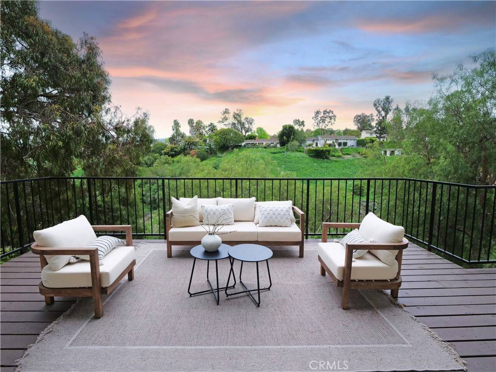 Palos Verdes Estates, CA 90274,4300 Via Alondra