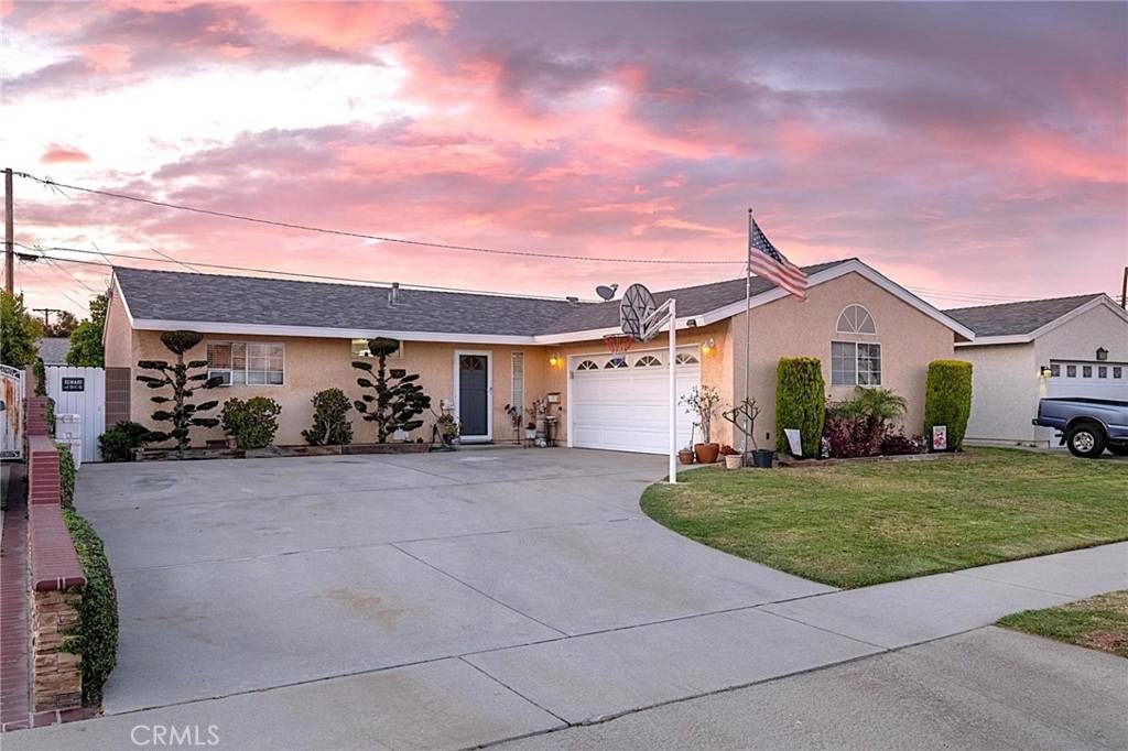 Lakewood, CA 90715,12653 Vandemere ST