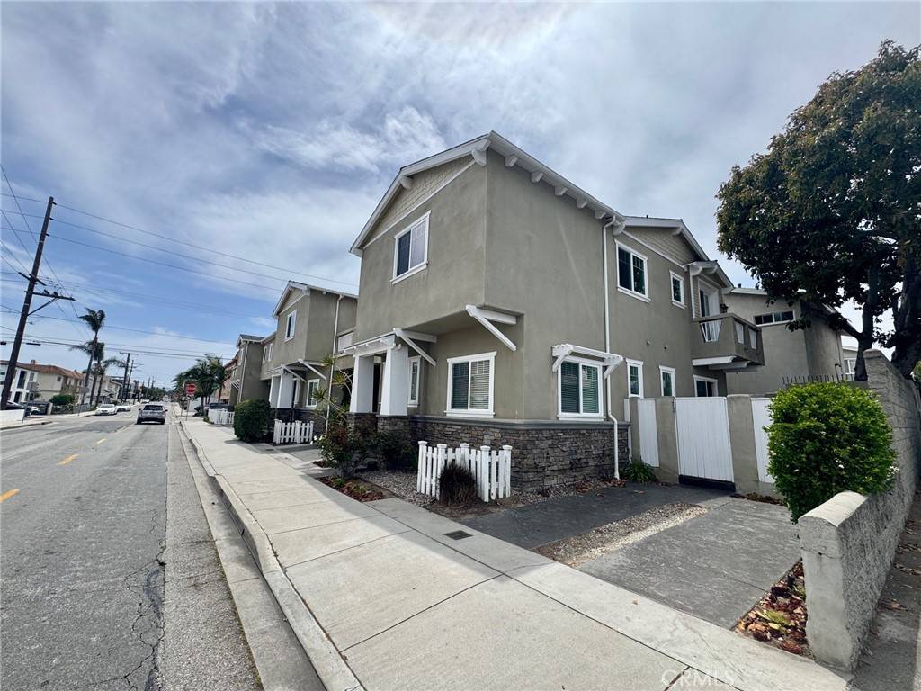 Redondo Beach, CA 90278,1903 Mackay LN