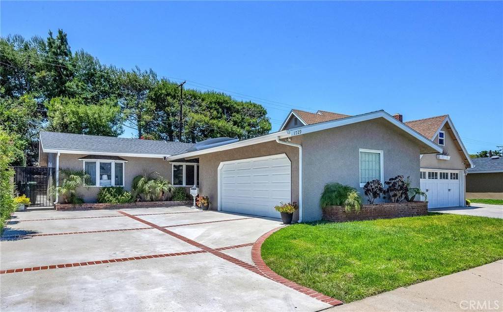 San Pedro, CA 90731,1729 Amelia Ave