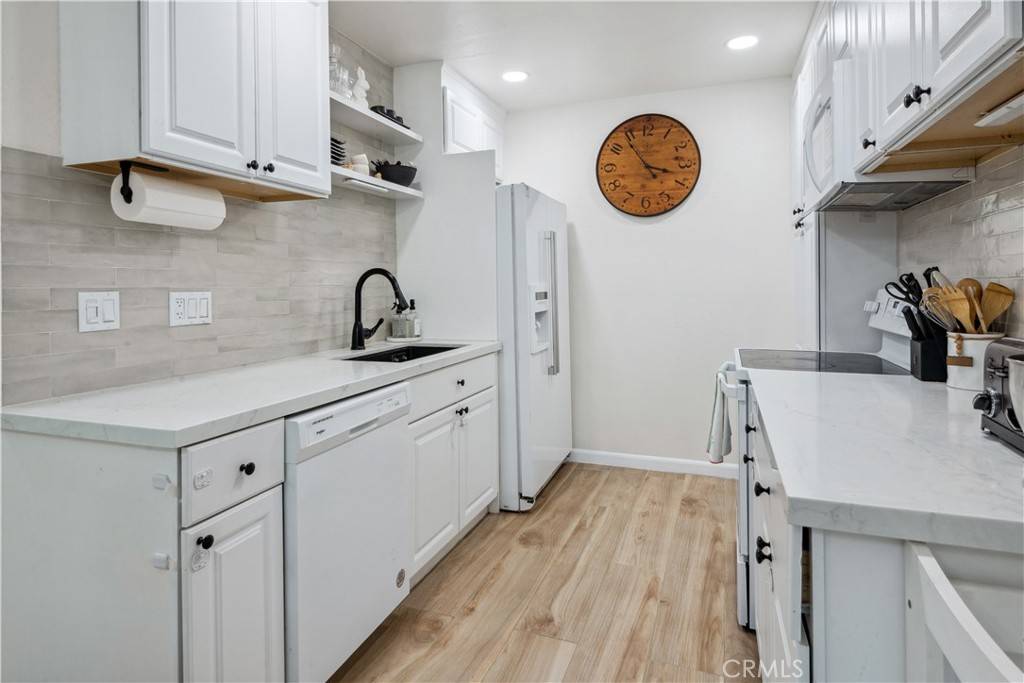 San Pedro, CA 90732,372 S Miraleste DR #398