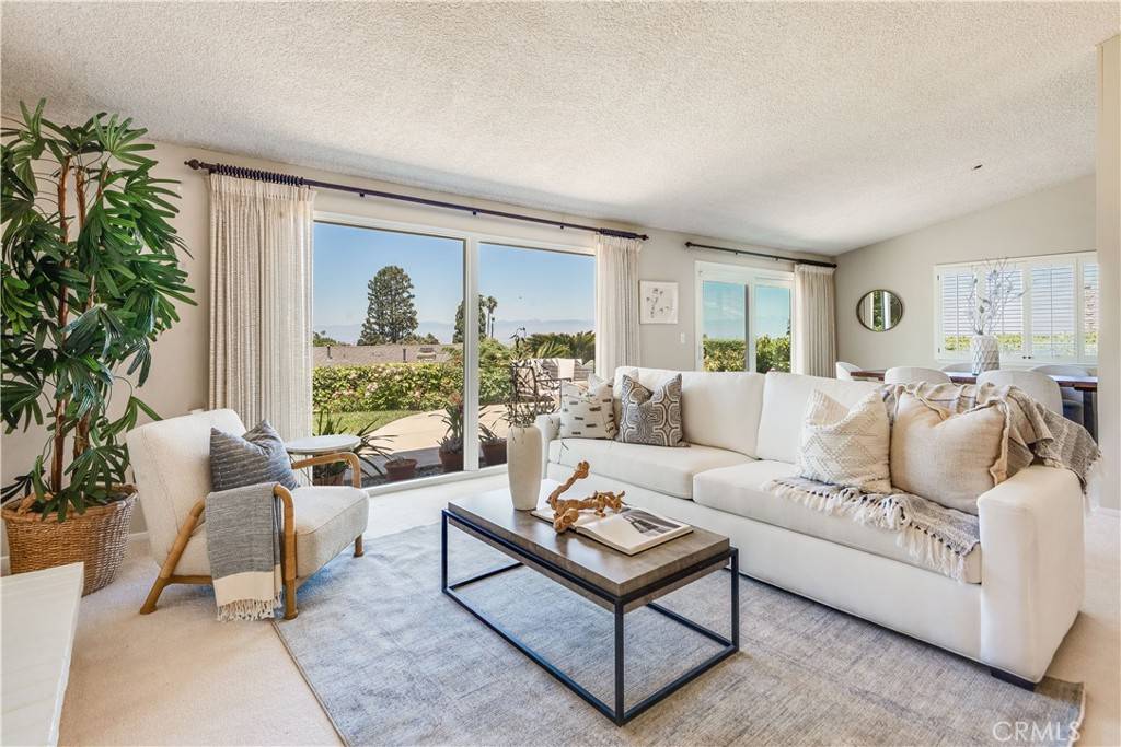 Rancho Palos Verdes, CA 90275,27005 Diamondhead LN