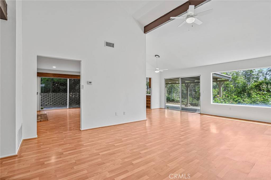 Jurupa Valley, CA 92509,8308 Lakeside DR