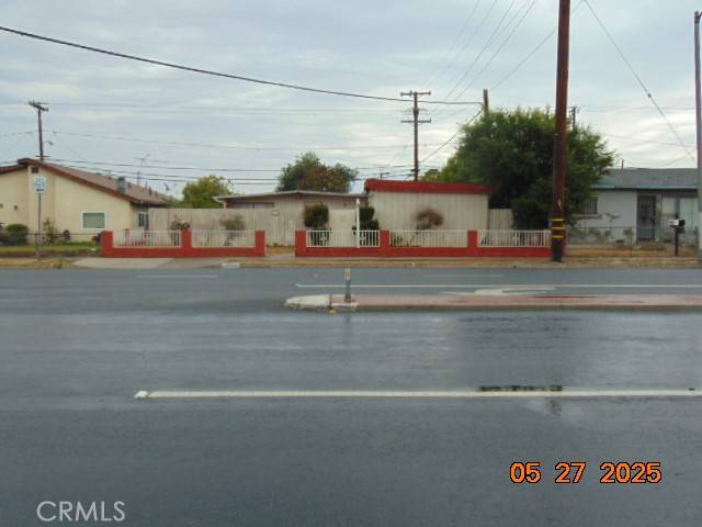 Lakewood, CA 90715,20534 Pioneer BLVD