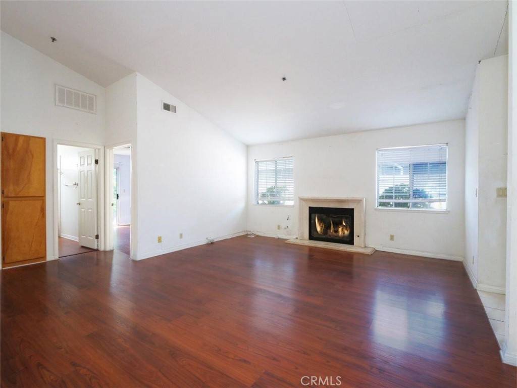 Torrance, CA 90504,3819 W 190th ST