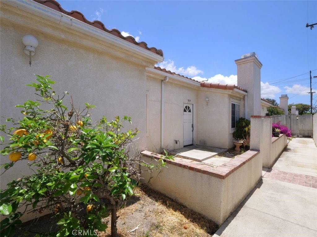 Torrance, CA 90504,3819 W 190th ST