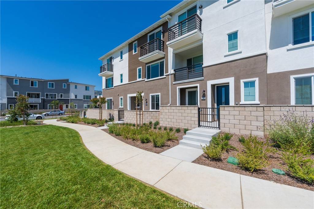 San Pedro, CA 90732,27656 Skyline LN