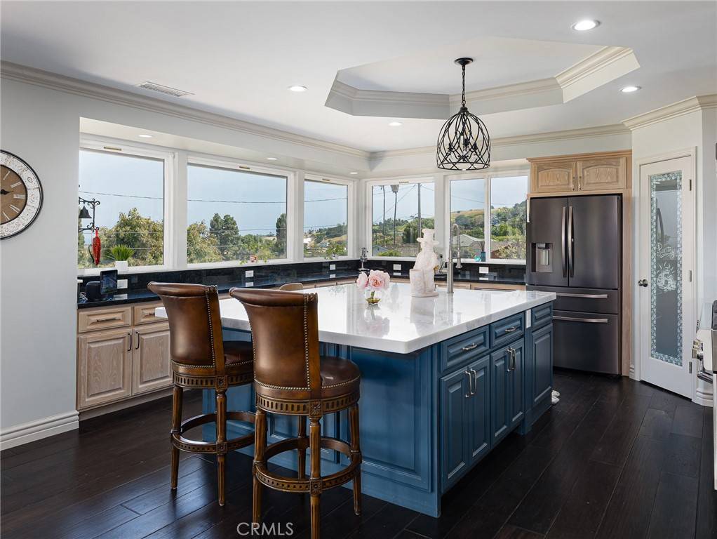 Rancho Palos Verdes, CA 90275,30229 Kingsridge DR