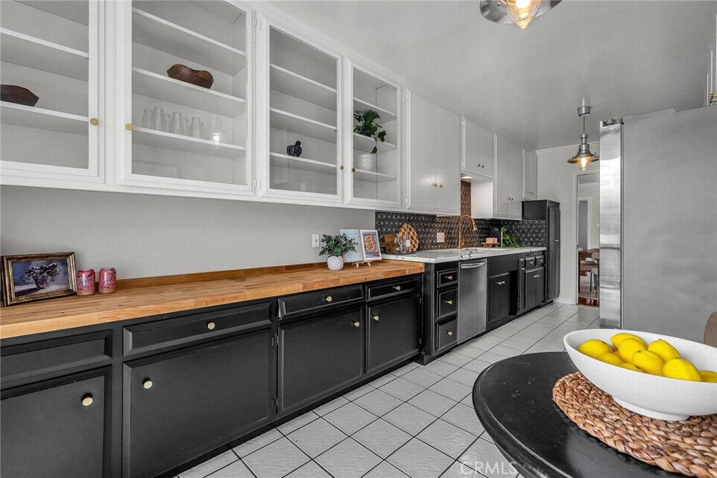 2662 E 2nd ST #E1 Long Beach, CA 90803