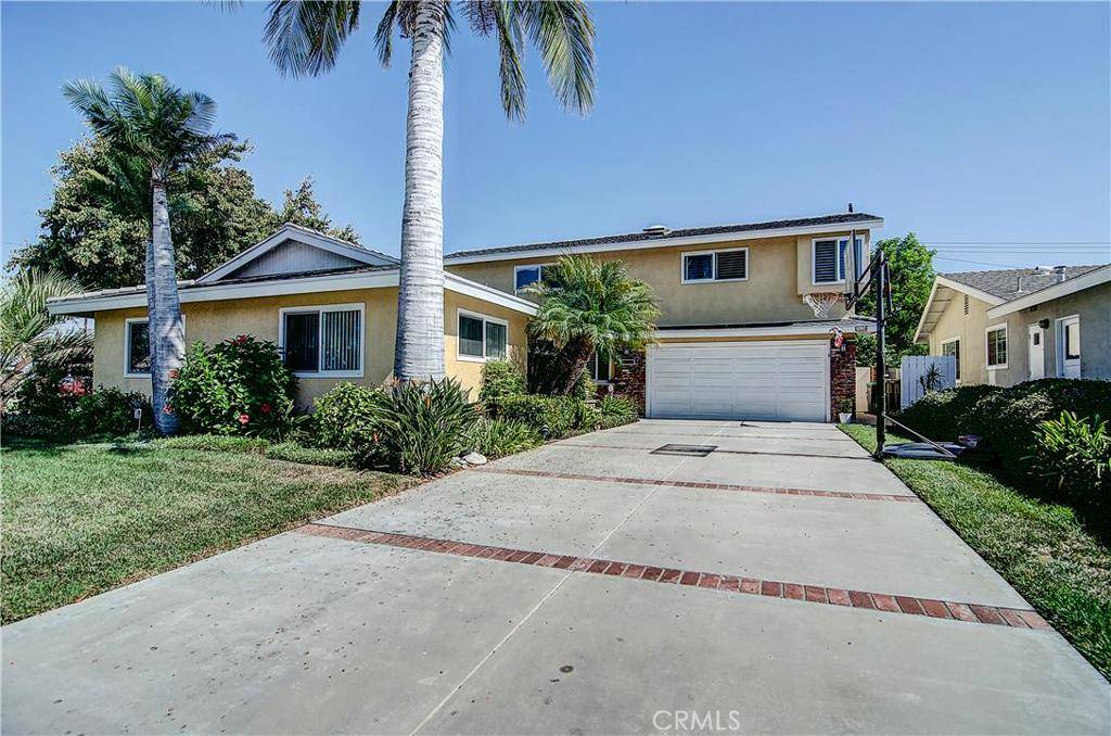 Costa Mesa, CA 92626,3124 Taft WAY