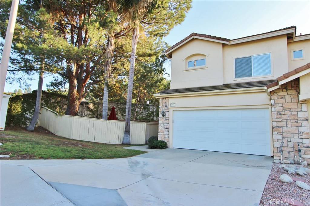 Anaheim Hills, CA 92808,973 S Flintridge WAY