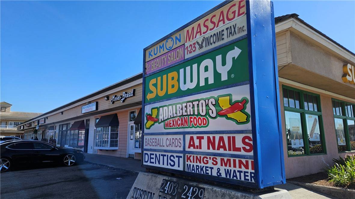 Santa Ana, CA 92705,2427 N Tustin AVE