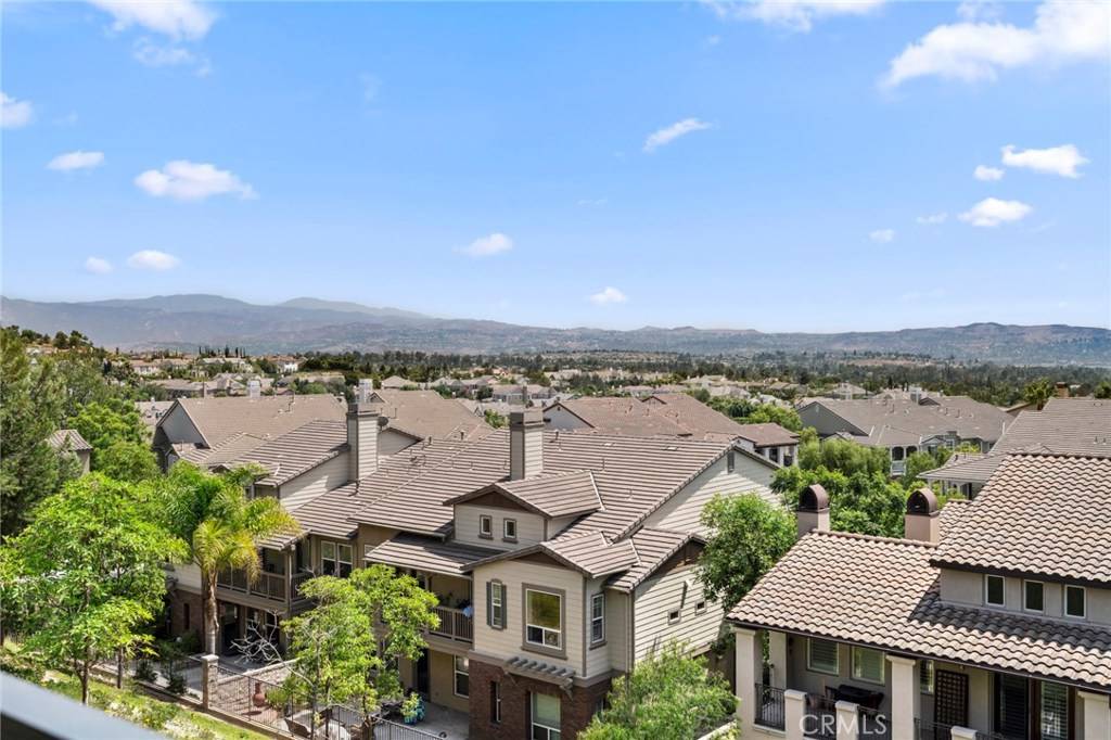 Yorba Linda, CA 92886,18966 Northern Dancer LN