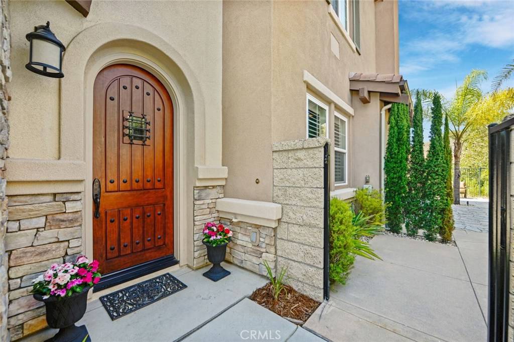 Yorba Linda, CA 92886,17771 Via Roma