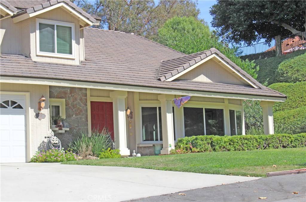 Anaheim Hills, CA 92807,290 S Via Montanera