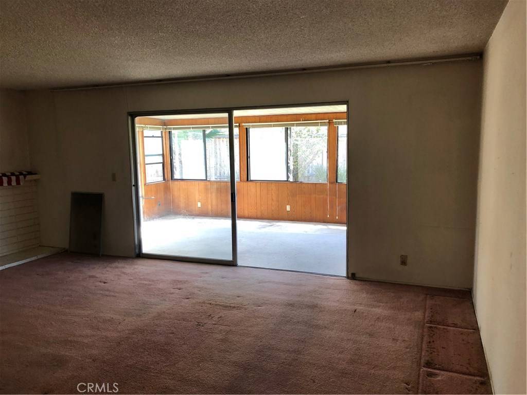 Costa Mesa, CA 92626,917 Coronado DR