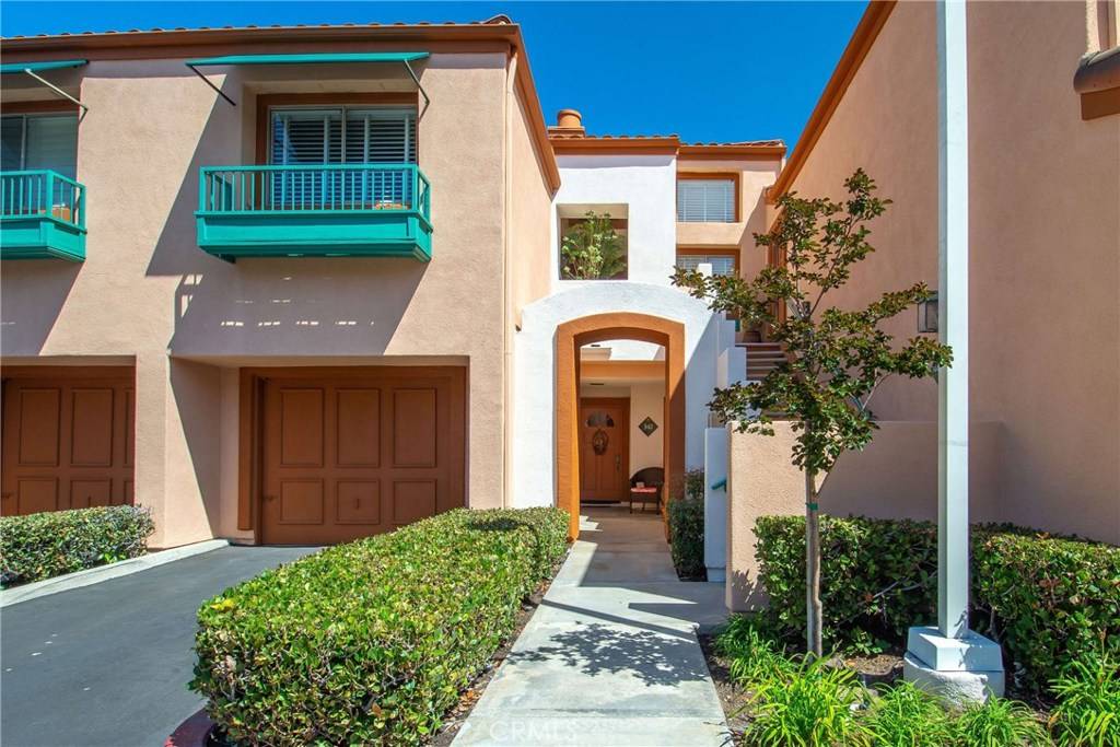 Newport Beach, CA 92660,342 Villa Point DR