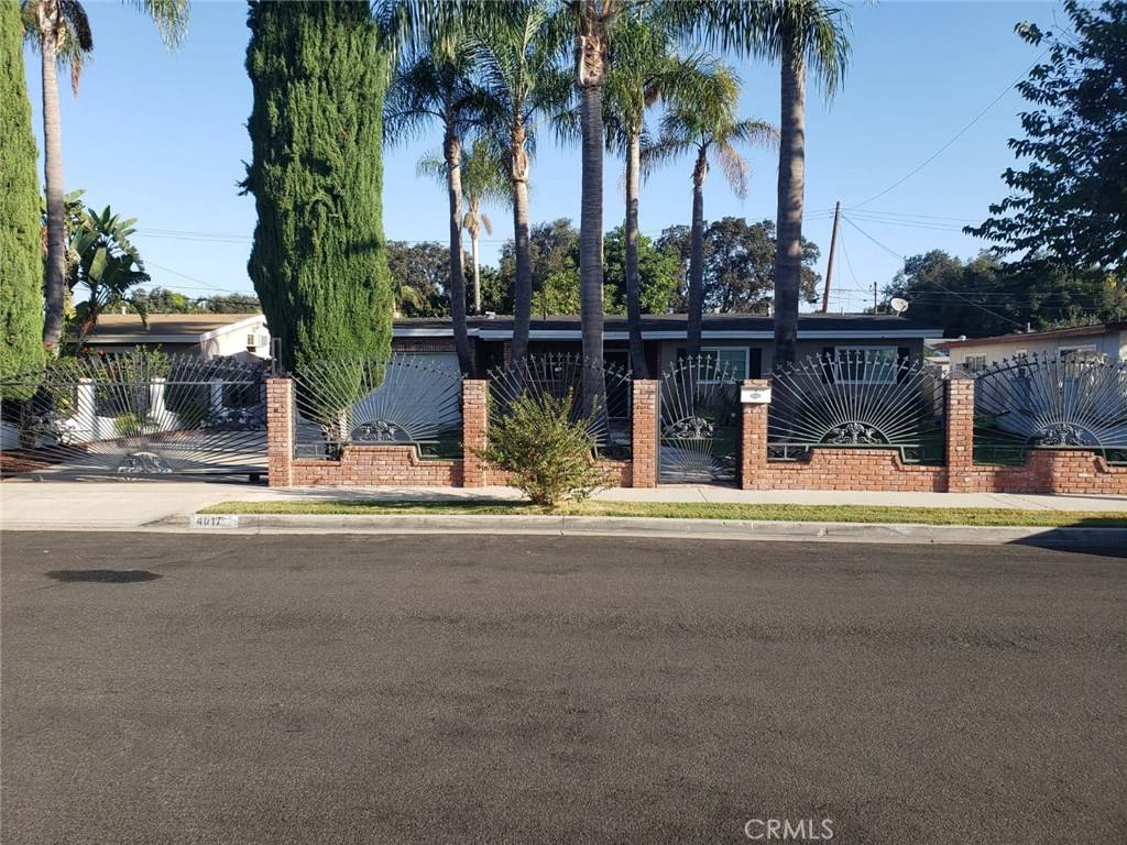 Santa Ana, CA 92703,4017 Georgine ST