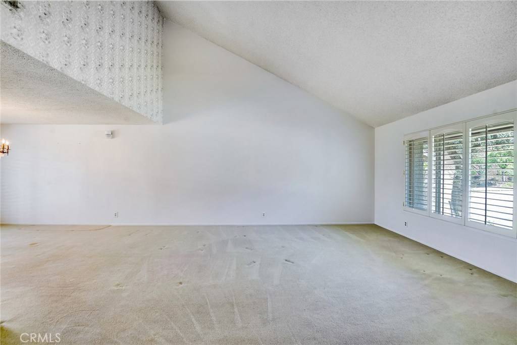 La Habra, CA 90631,251 Avenida Santa Barbara