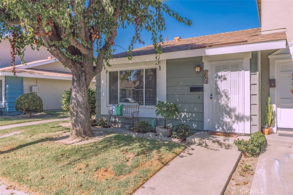 Huntington Beach, CA 92646,9883 Continental DR