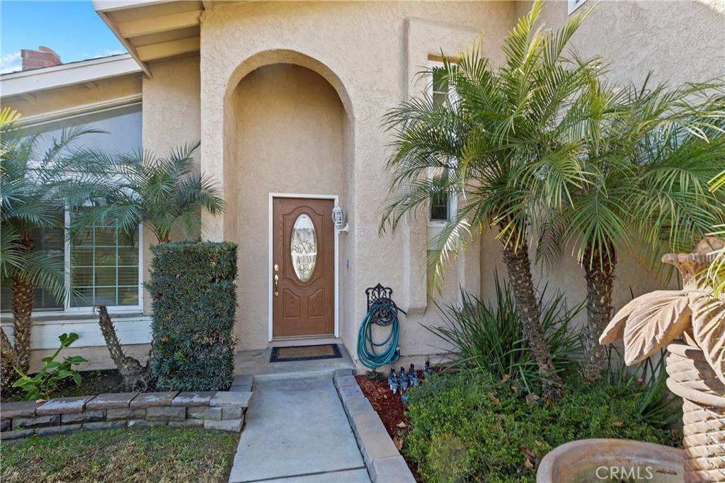 Grand Terrace, CA 92313,12742 Dickens CT