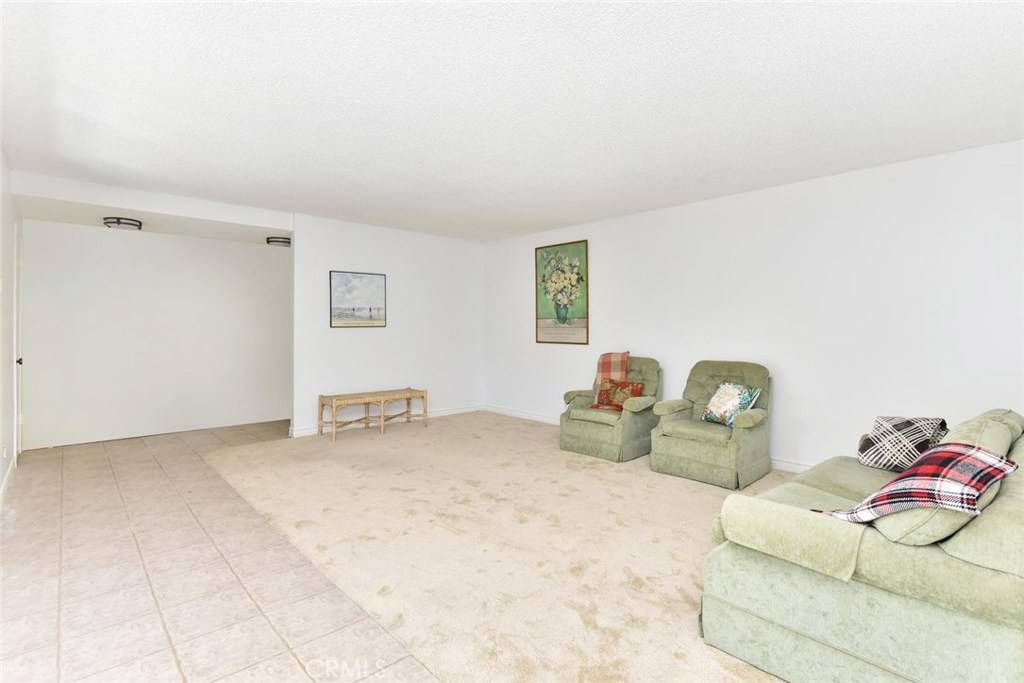 Huntington Beach, CA 92646,8644 Portola CT #13A