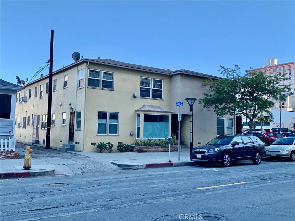 Long Beach, CA 90802,122 Elm AVE #1