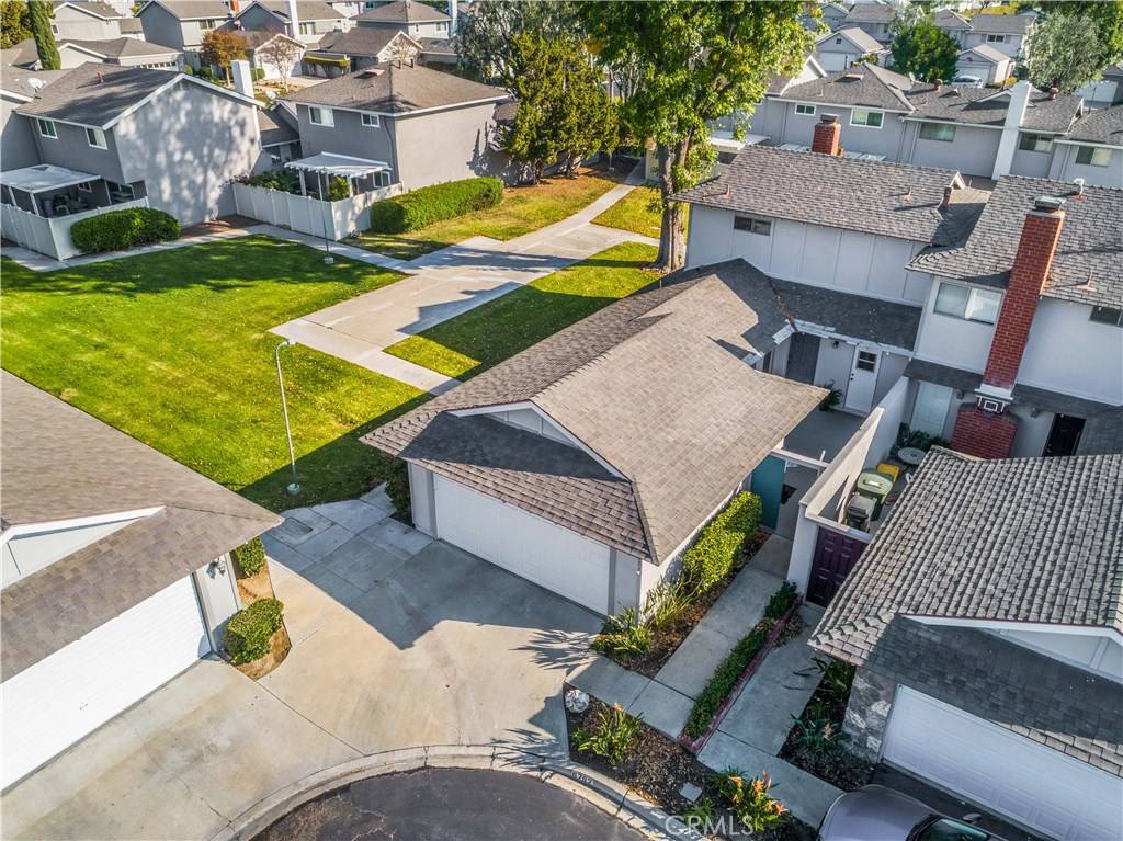 Yorba Linda, CA 92886,6762 Tahitian CIR