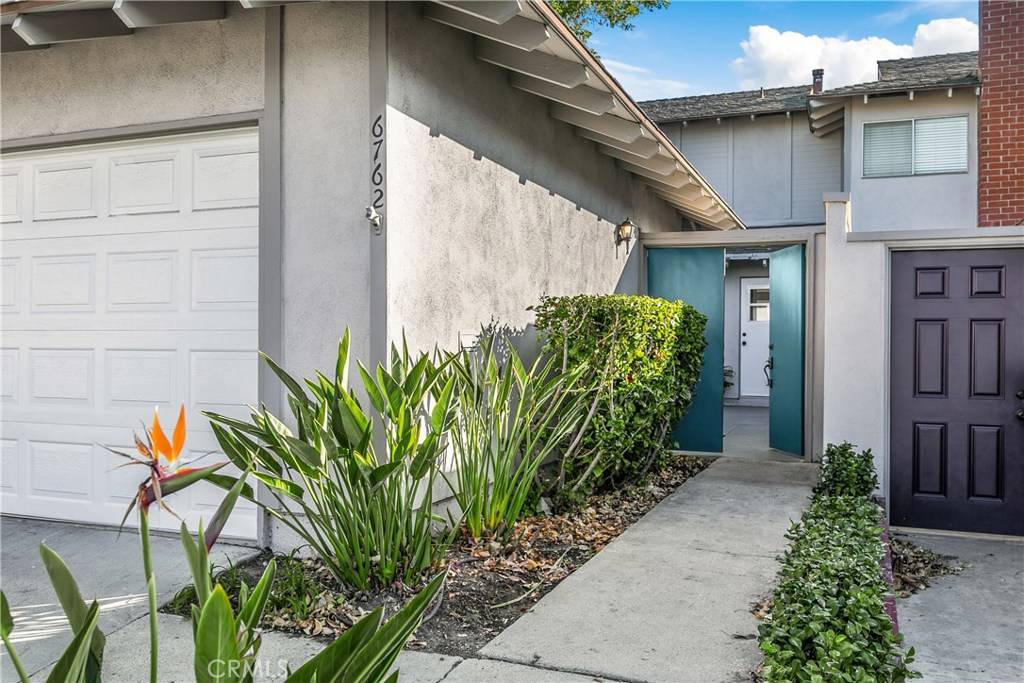 Yorba Linda, CA 92886,6762 Tahitian CIR