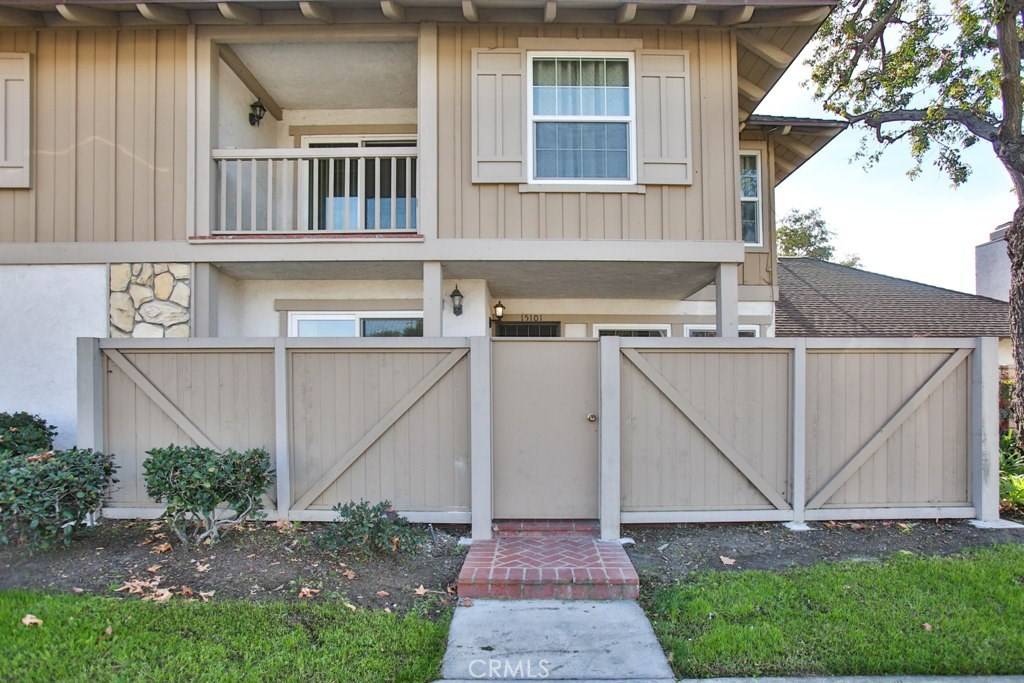 Westminster, CA 92683,15101 Henley DR #62