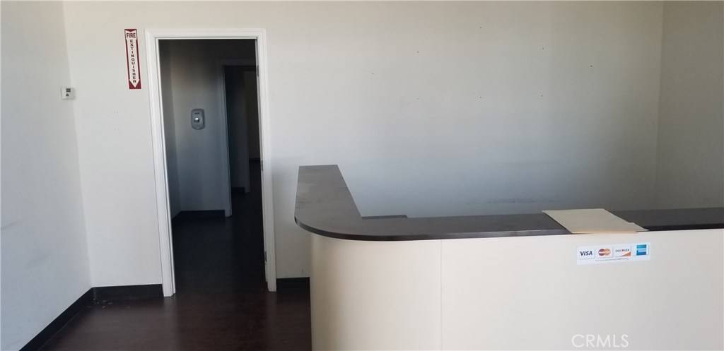 Pico Rivera, CA 90660,4518 Rosemead BLVD
