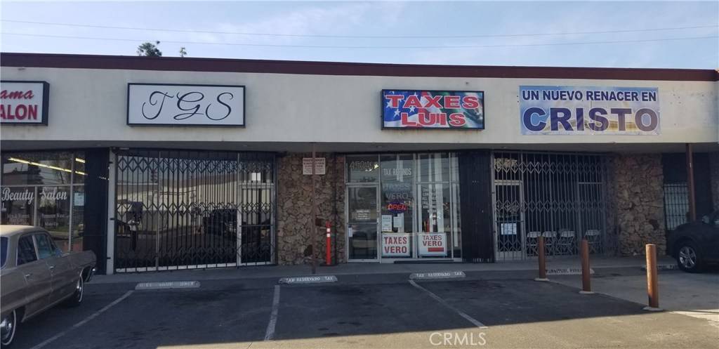 Pico Rivera, CA 90660,4518 Rosemead BLVD