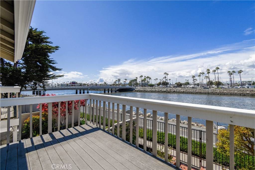 Seal Beach, CA 90740,327 Regatta WAY