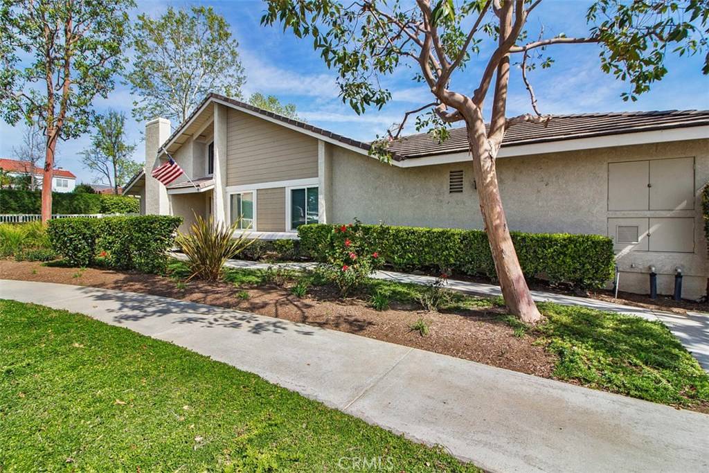 Yorba Linda, CA 92887,21365 Via Del Vaquero