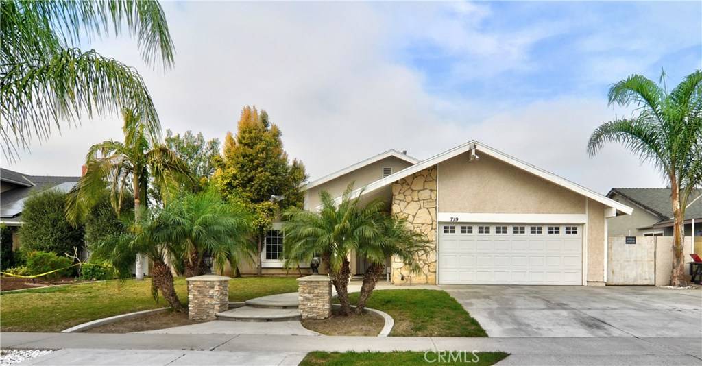 Placentia, CA 92870,719 Hibiscus WAY