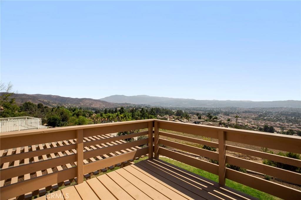 Yorba Linda, CA 92886,3720 Blue Gum