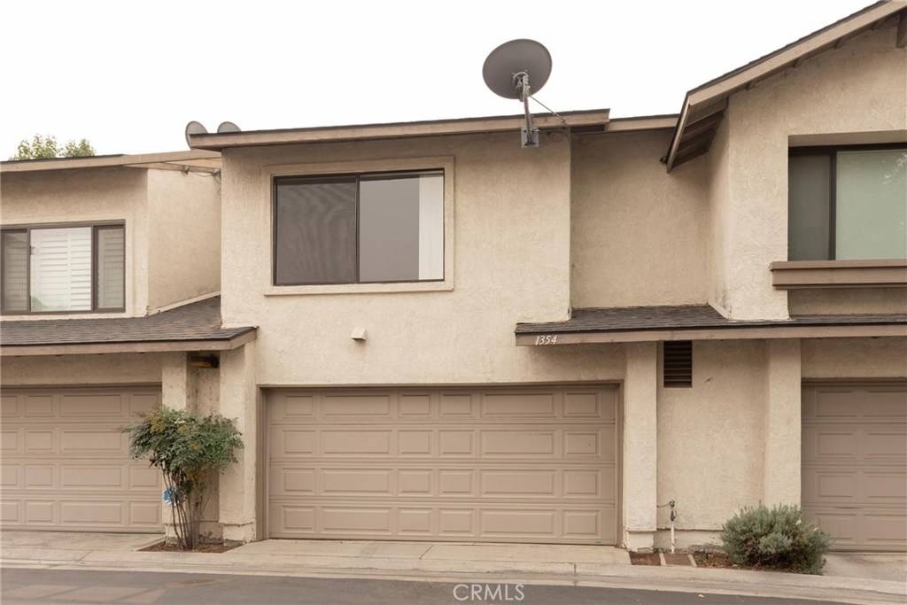 Anaheim, CA 92801,1354 N Mako LN #23