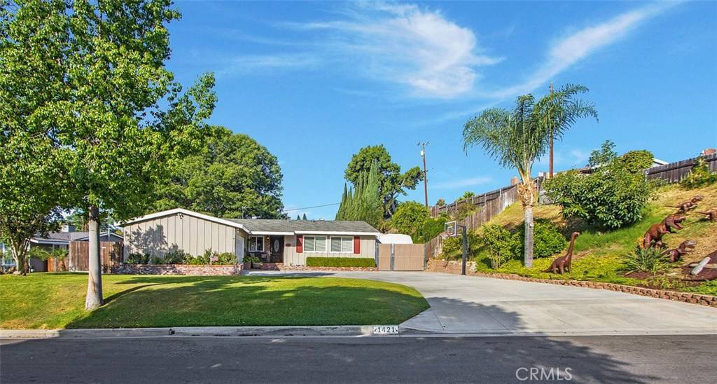 La Habra, CA 90631,1421 Antoinette DR