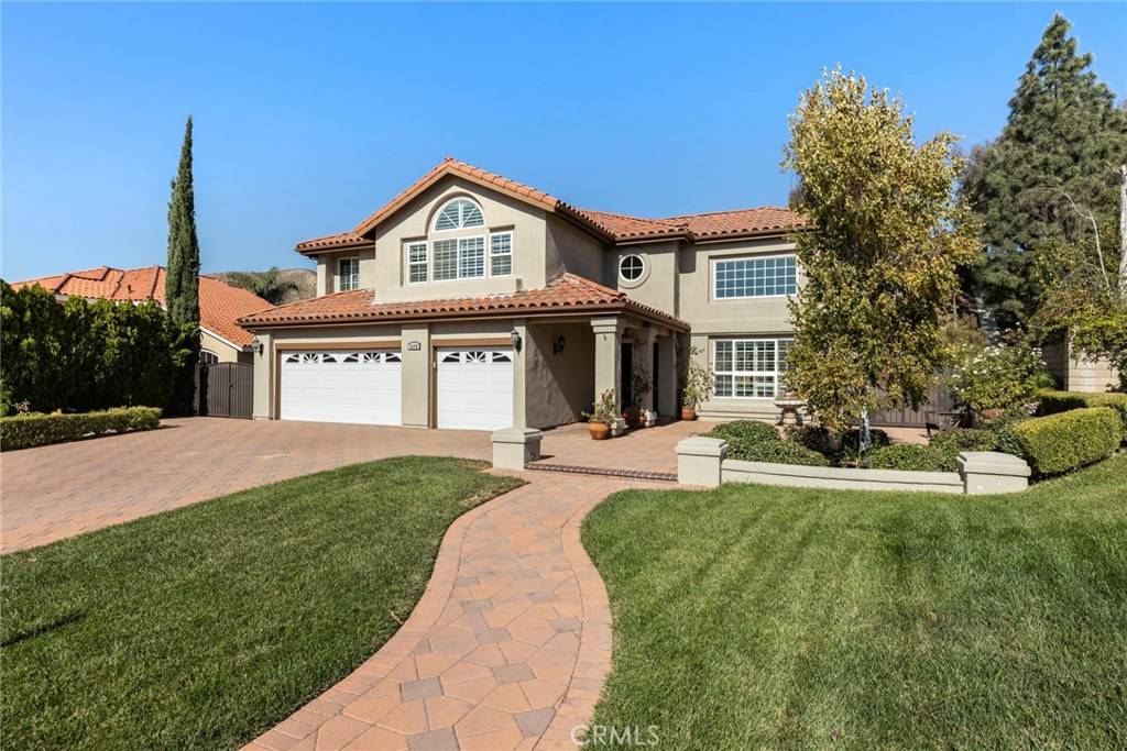 Yorba Linda, CA 92887,5378 Los Monteros