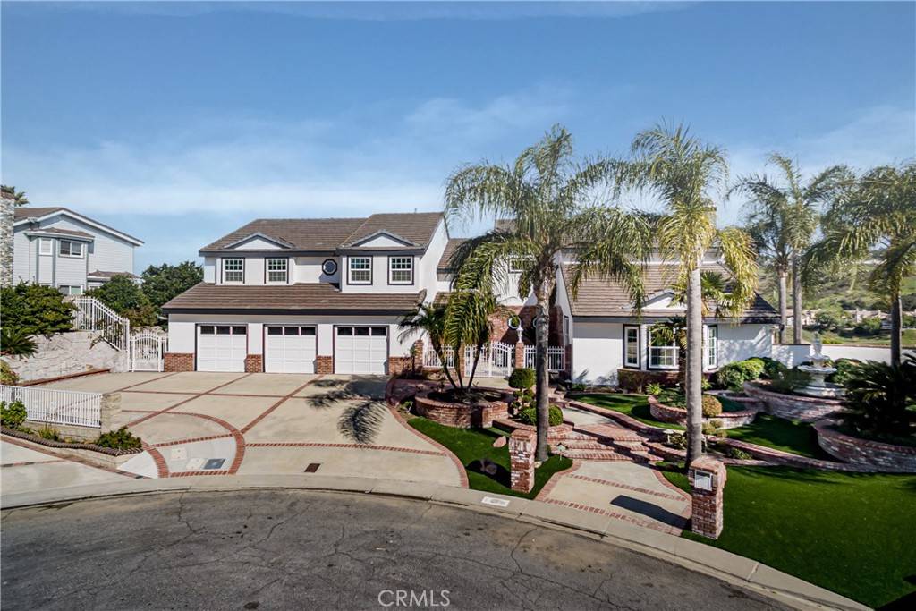 Anaheim Hills, CA 92808,7480 E Hummingbird CIR