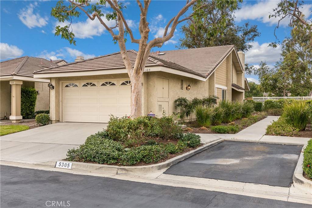 Yorba Linda, CA 92887,5305 Via Del Jinete