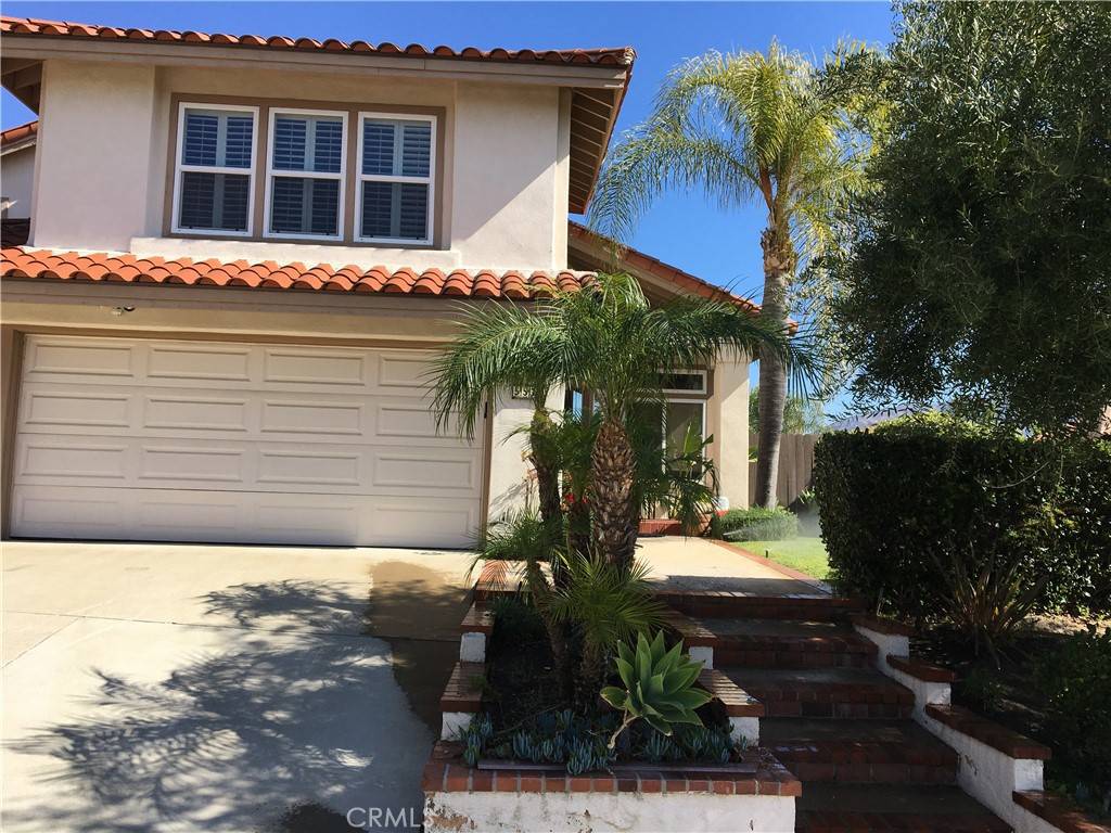 Yorba Linda, CA 92887,5570 Via Vallarta