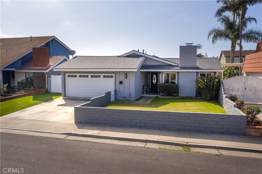 Huntington Beach, CA 92646,9042 Five Harbors DR