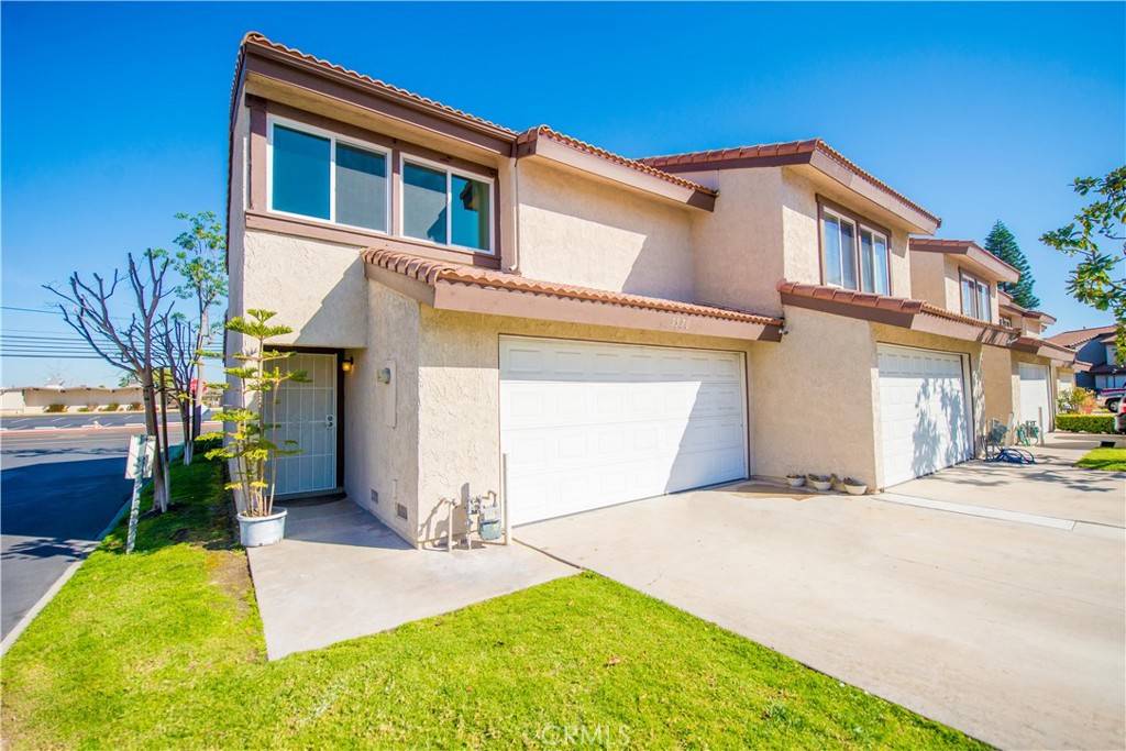 Cypress, CA 90630,9570 Mamota WAY