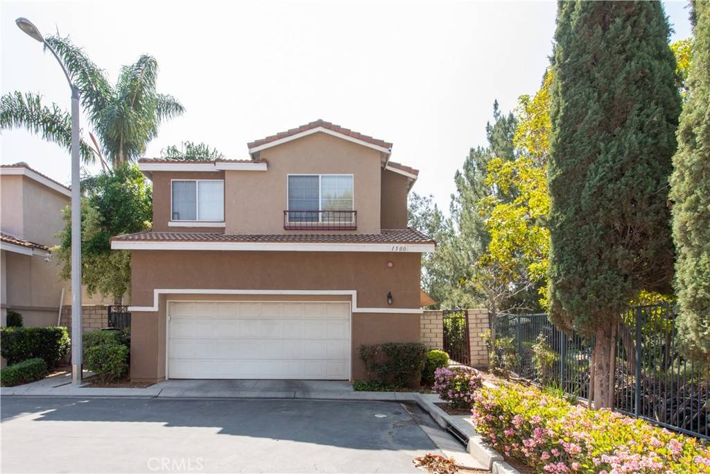 Placentia, CA 92870,1500 Coons LN